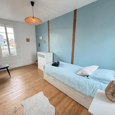 Ideal Famille - Maison A 200 M De La Avec Jardinet - Linge Inclus